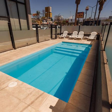 Fuente Mayor Hotel Terminal Mendoza Eksteriør billede