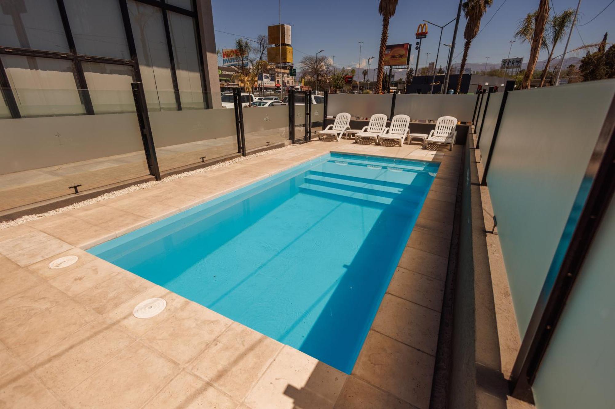 Fuente Mayor Hotel Terminal Mendoza Eksteriør billede